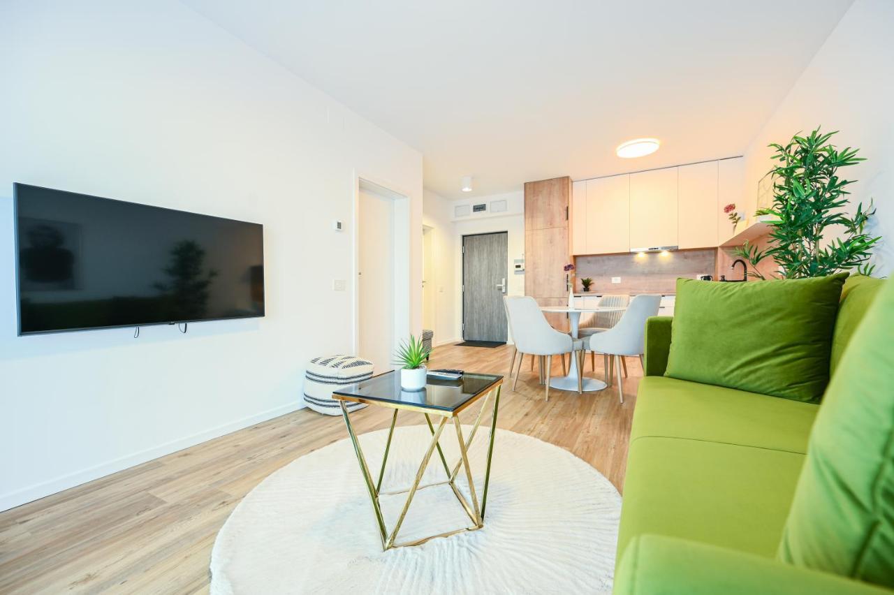 Km Flats Apartment ออราแด ภายนอก รูปภาพ