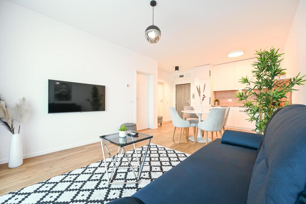 Km Flats Apartment ออราแด ภายนอก รูปภาพ