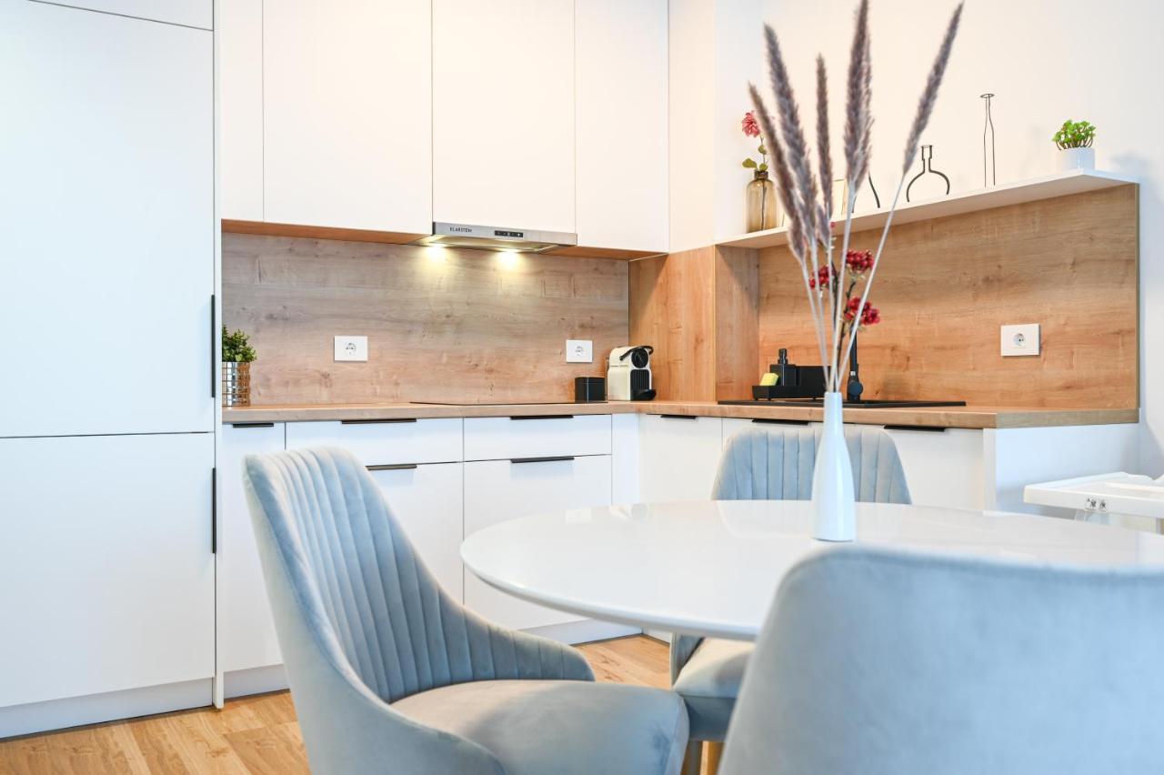 Km Flats Apartment ออราแด ภายนอก รูปภาพ