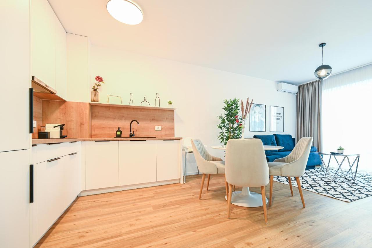 Km Flats Apartment ออราแด ภายนอก รูปภาพ